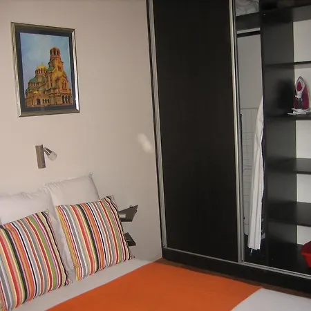 Central City Penzion 3*