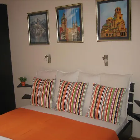Central City Penzion 3*